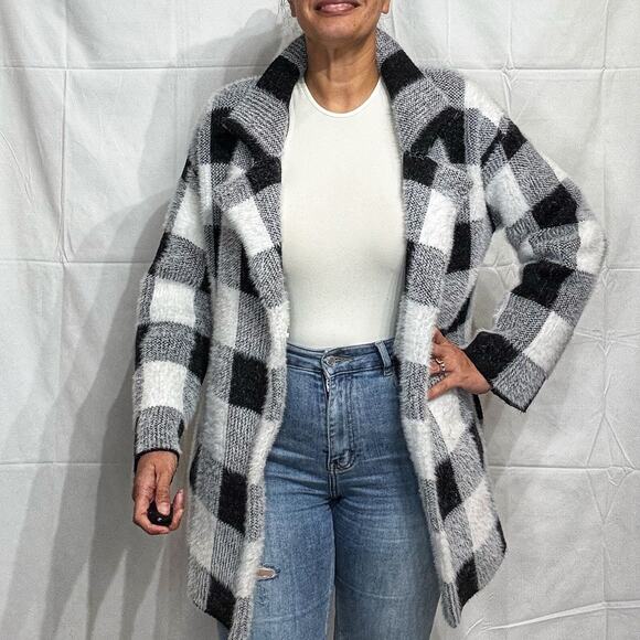 Primark White Buffalo Check Two-Button Oversized Coat Sz XS NWOT - Picture 1 of 13